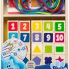 Brinquedos de Classificação e Empilhamento |   Blue’s Clues & You! Contas de Madeira para Passar Fio – 25 Contas 4 Cordas – Certificado FSC Brinquedos de Classificação e Empilhamento Brinquedos de Classificação e Empilhamento