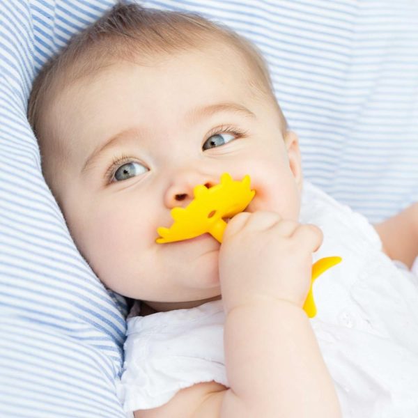 Chupetas |   Chupeta Teethin Smart Ez Grip Star e Brinquedo Sensorial para Bebês e Crianças Pequenas. Chupeta Amarela Livre de BPA. Chupetas Amarelo